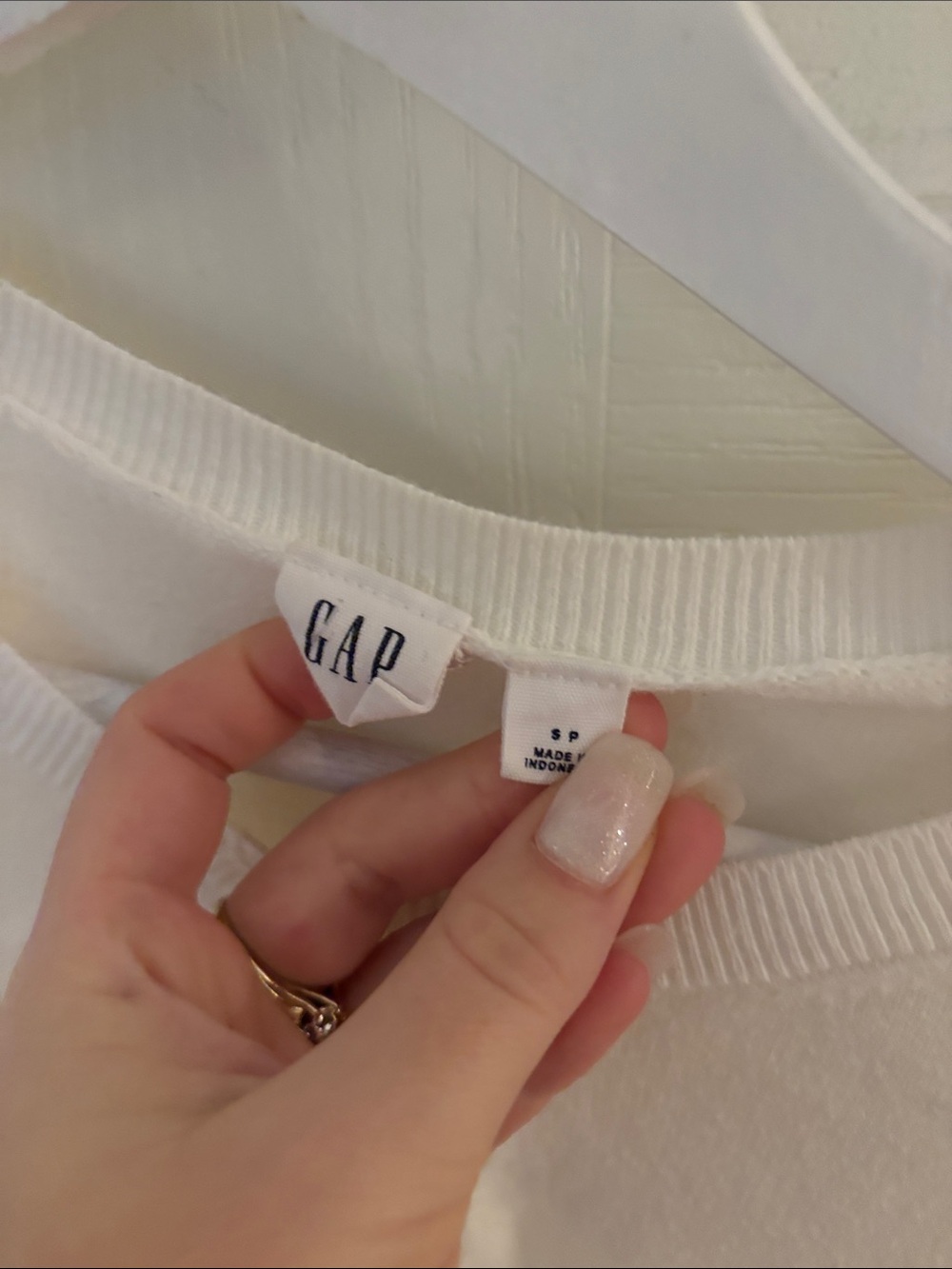 White button up - Picture 2 of 3